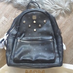 Mcm backpack large sz. Authentic